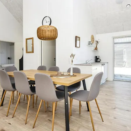 4 Bedroom Amazing In Romo *