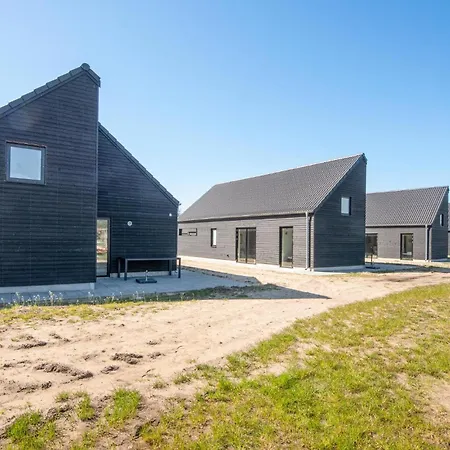 Semesterbostad 4 Bedroom Amazing In Romo Kongsmark