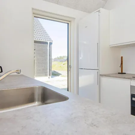 4 Bedroom Amazing In Romo Semesterbostad