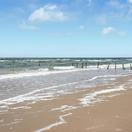 4 Bedroom Amazing In Romo Semesterbostad *