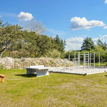 Semesterbostad 4 Bedroom Amazing In Romo